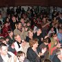 Public dans le théâtre Godin